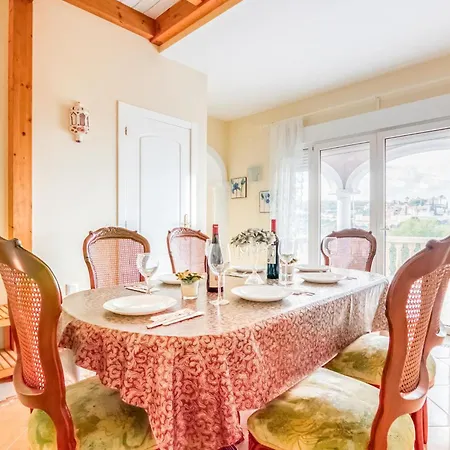 Pet Friendly In With Kitchen * Denia