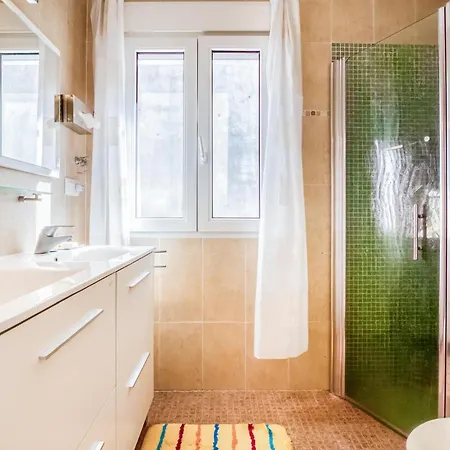 Tatil Evi Pet Friendly In With Kitchen Denia