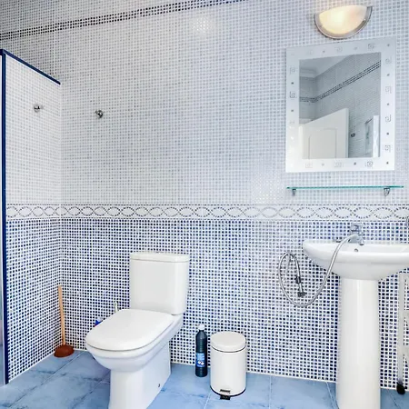 Pet Friendly In With Kitchen Denia